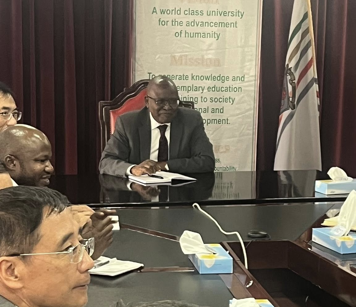 Chinese Delegation Pays Courtesy visit to Vice Chancellor Prof Kibwage